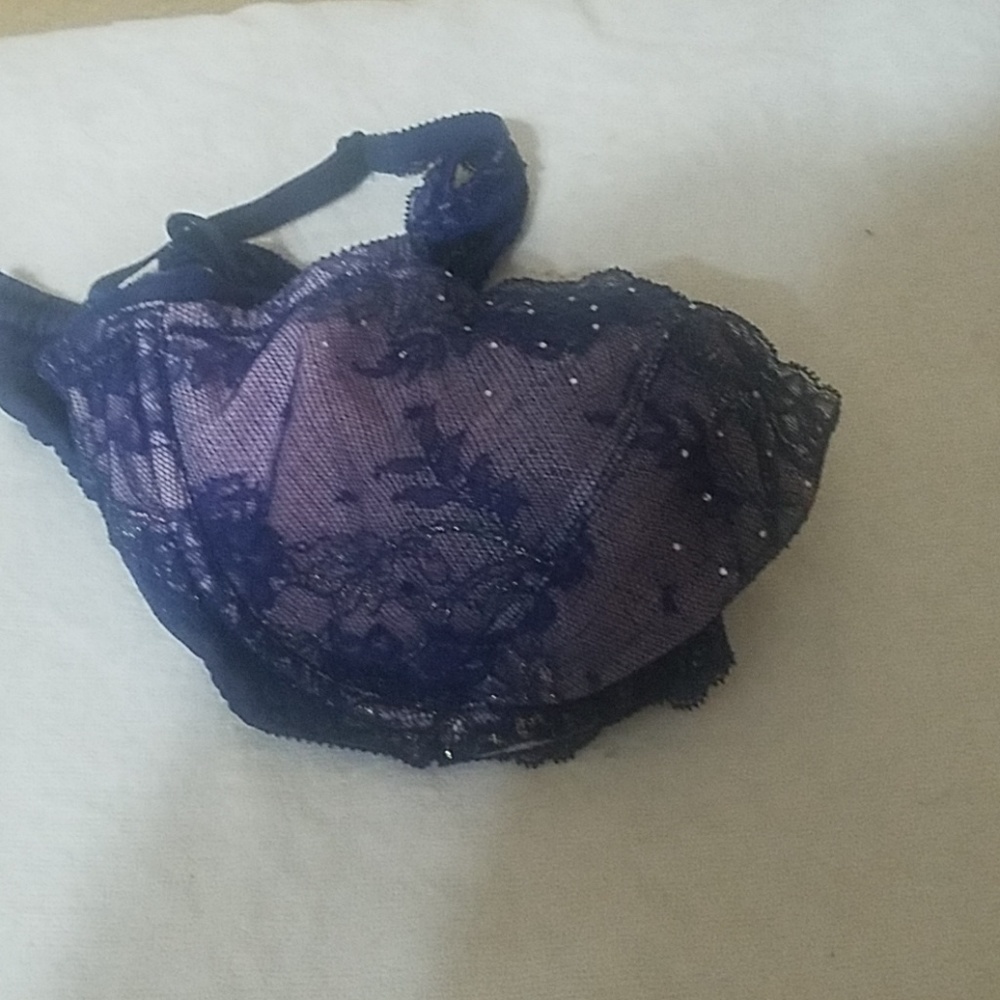 Victoria Secret lace underwire bra